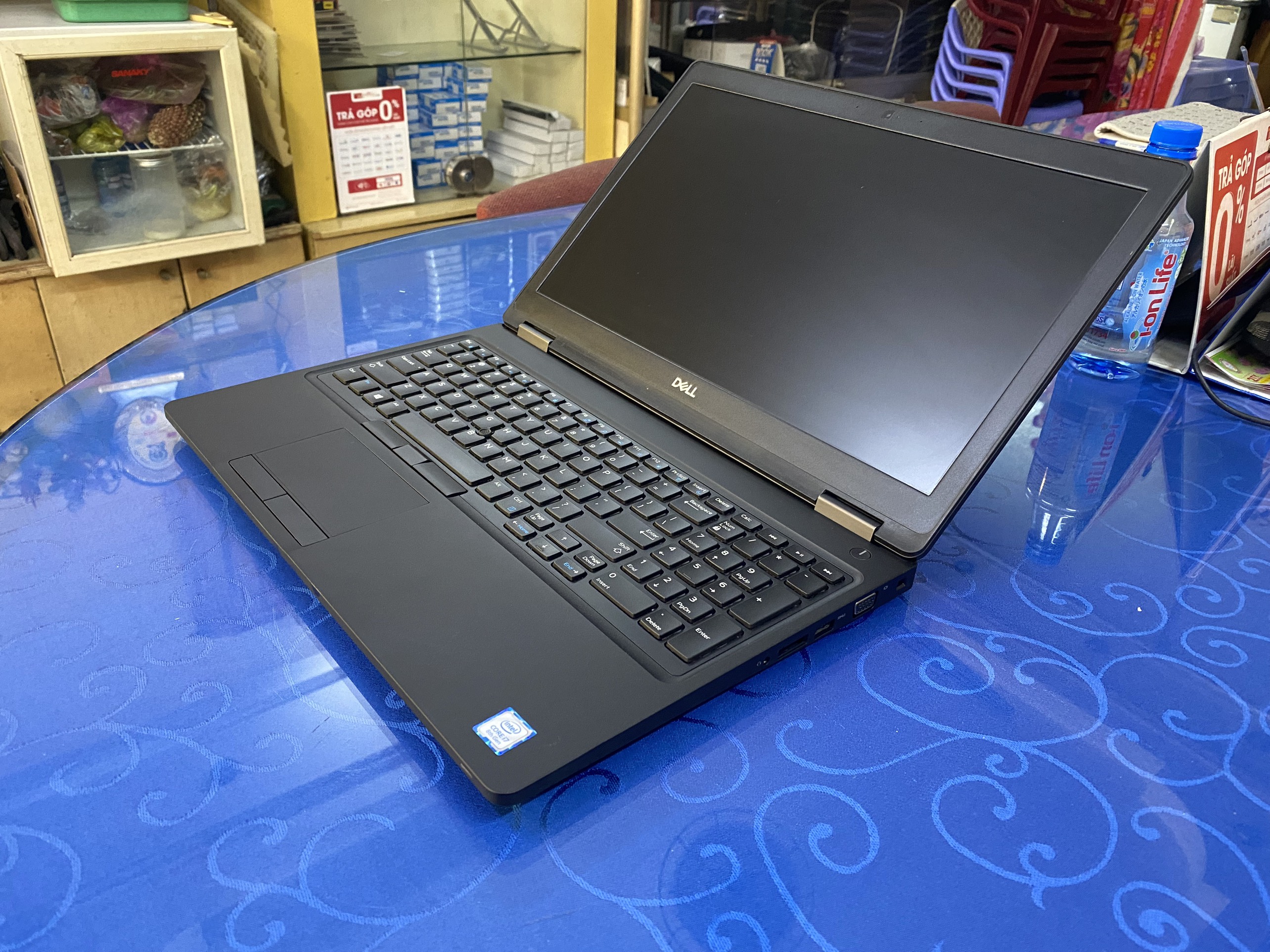 DELL LATITUDE 5590 I7 8665U