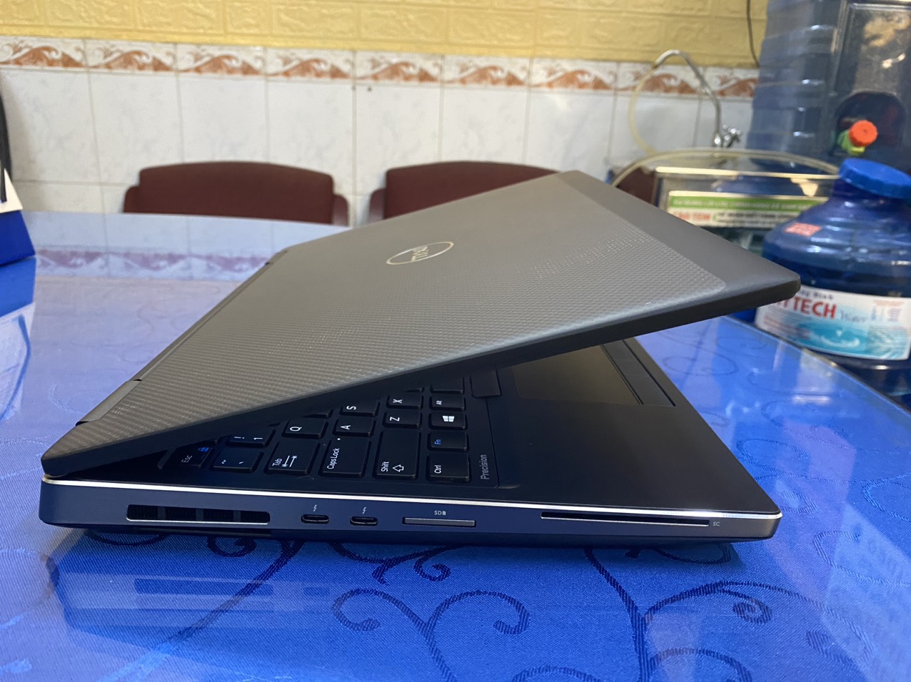 DELL PRECISION 7530 I7 8850H 16GB 512GB 15.6