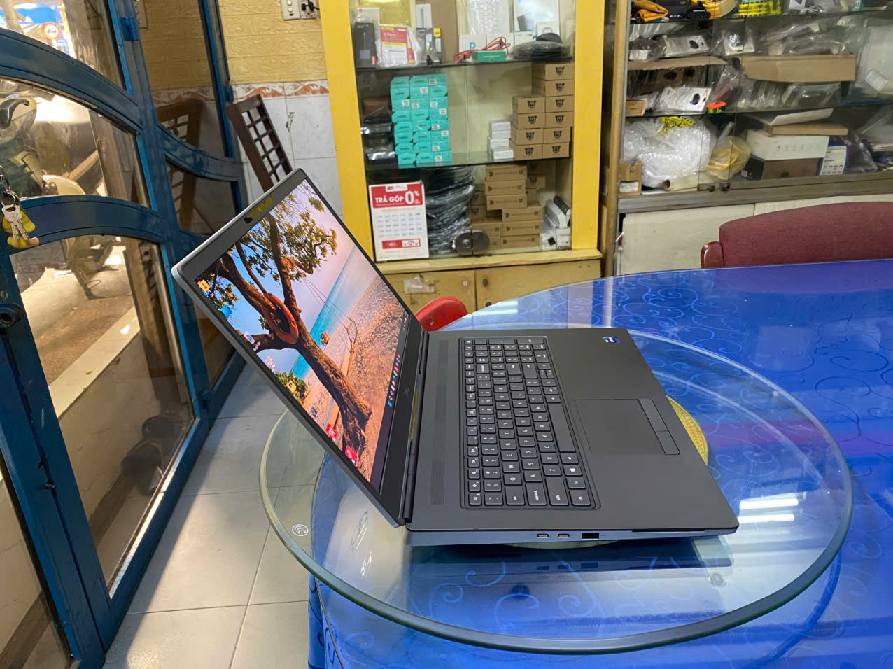DELL PRECISION 7760 XEON 11855M 32GB 1TB 17.3"4K