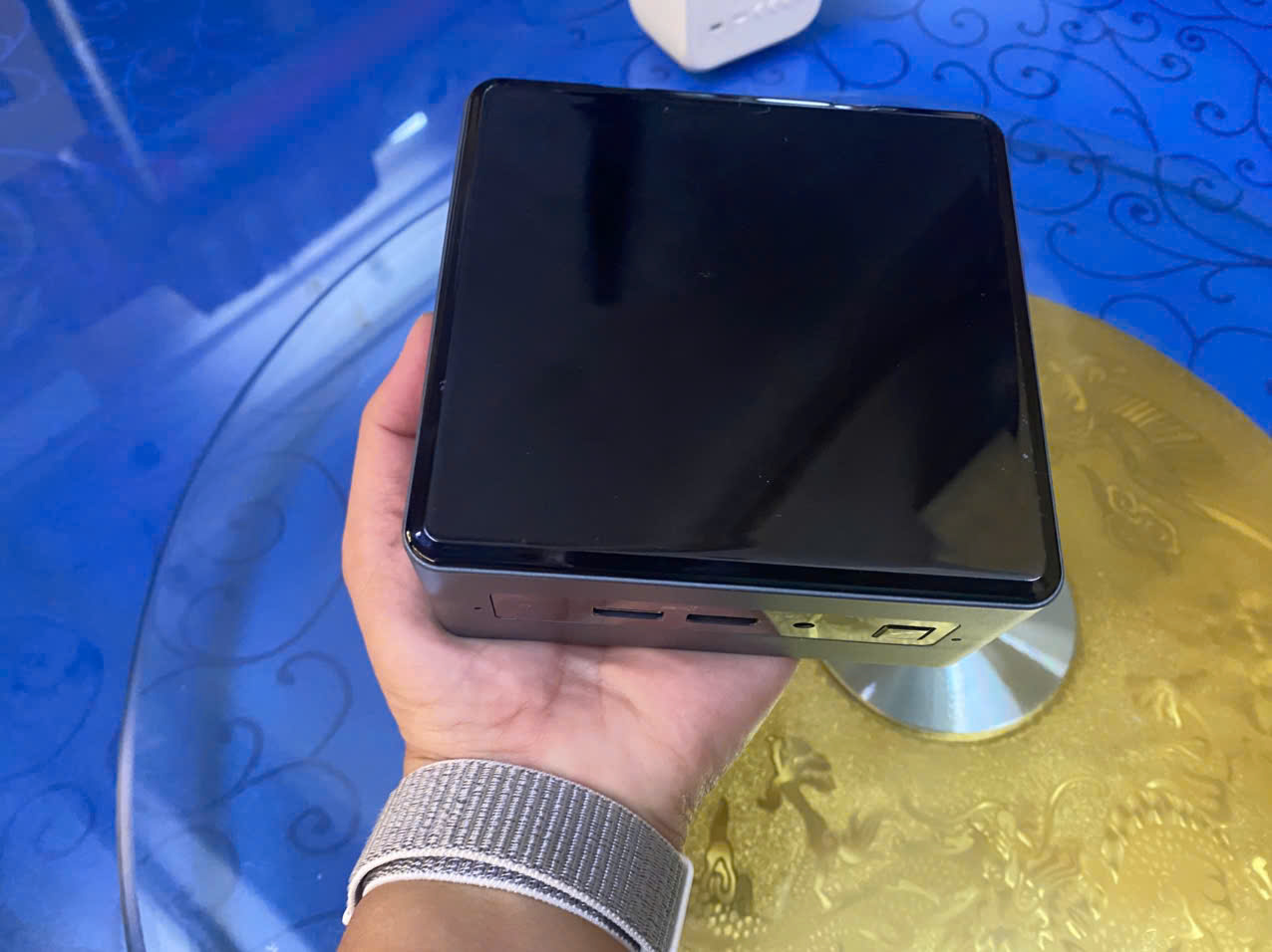 INTEL BOX NUC8i5BEH1 I5 8259U 8GB 250GB SSD