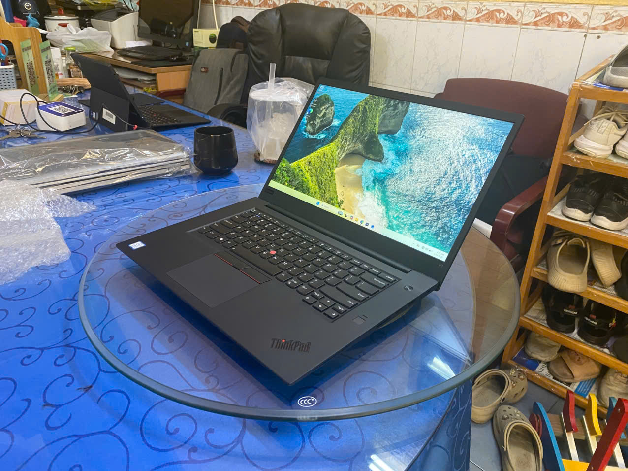 LENOVO THINKPAD P1 I7 8750H 16GB 256GB 14