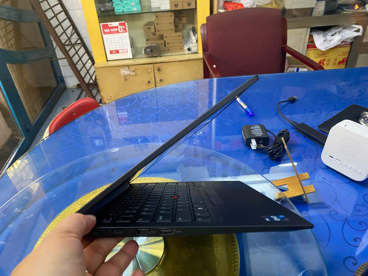 LENOVO THINKPAD X1 CARBON GEN 11 I7 1355U 16GB 14"FHD+  Trang chủ Danh 