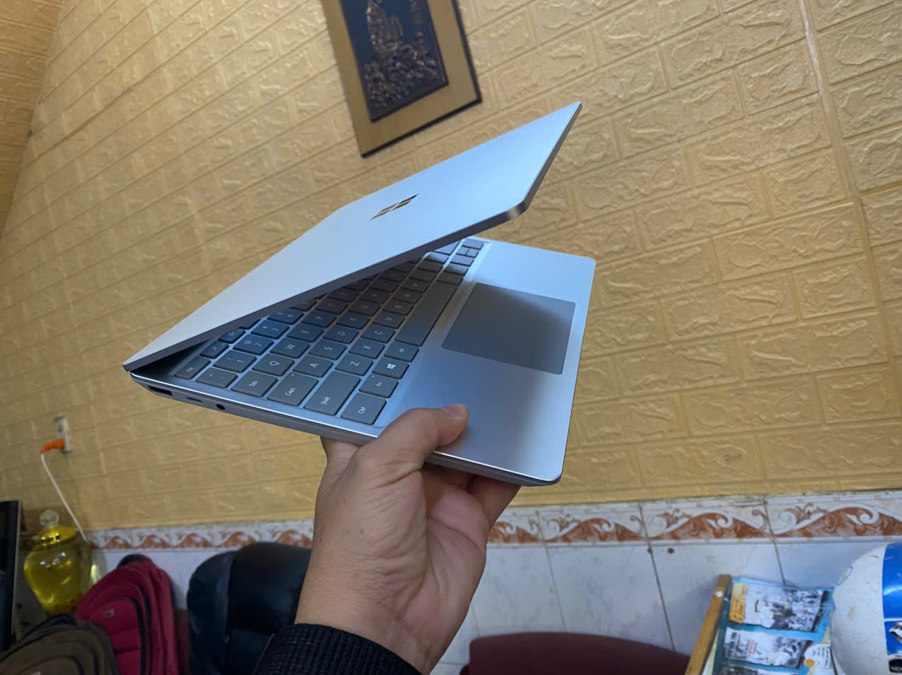 SURFACE LAPTOP GO I5 1035G1 8GB 256GB 12.4